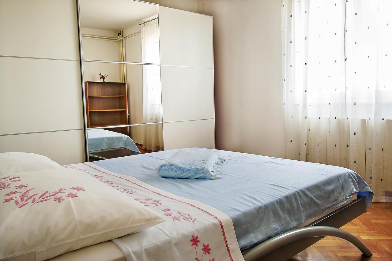 Valeriana Apartment Pula Buitenkant foto