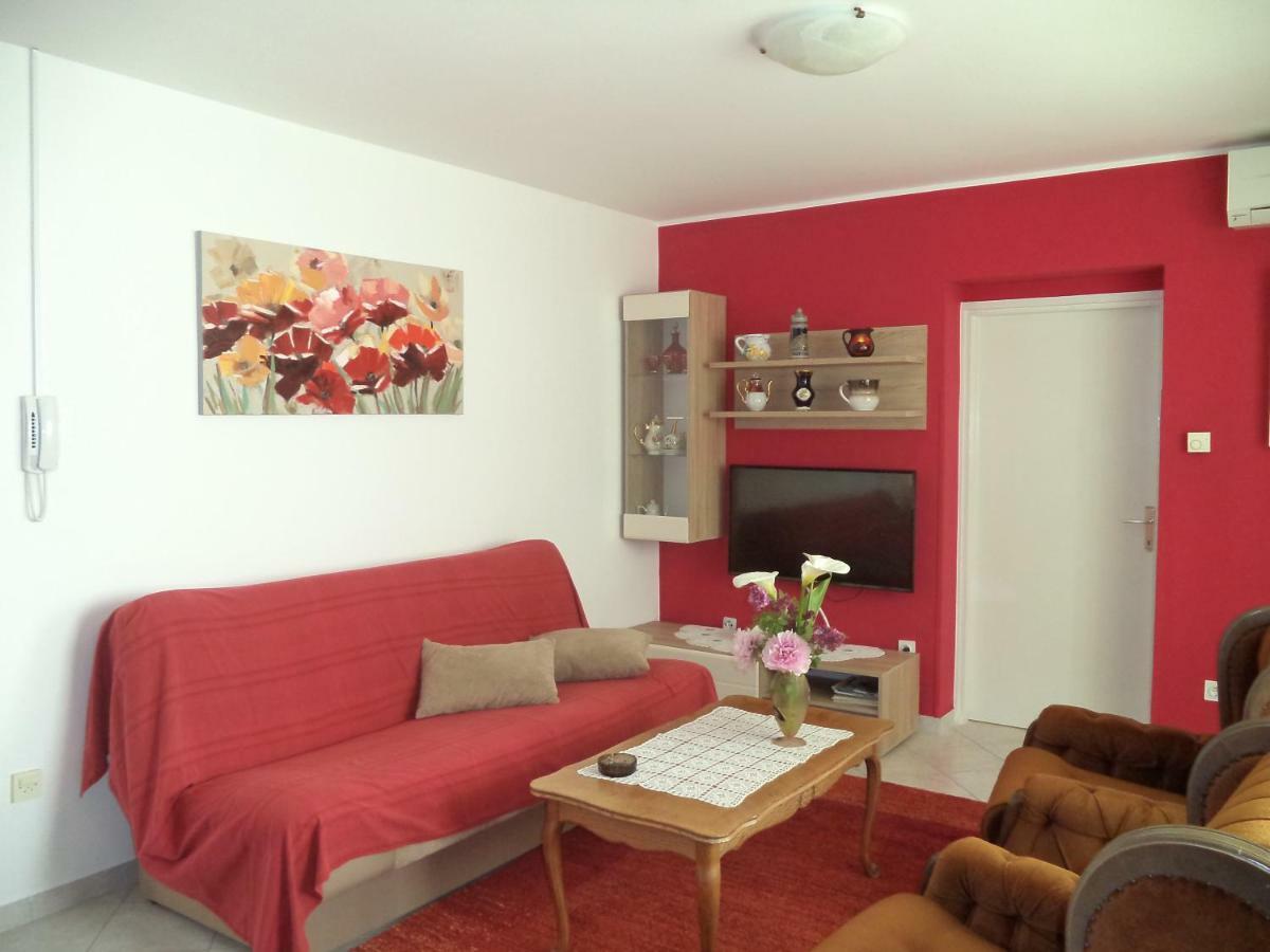 Valeriana Apartment Pula Buitenkant foto